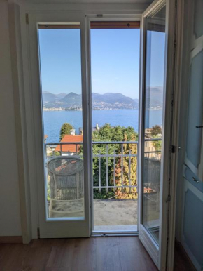 Breathtaking lake view in the heart of Stresa